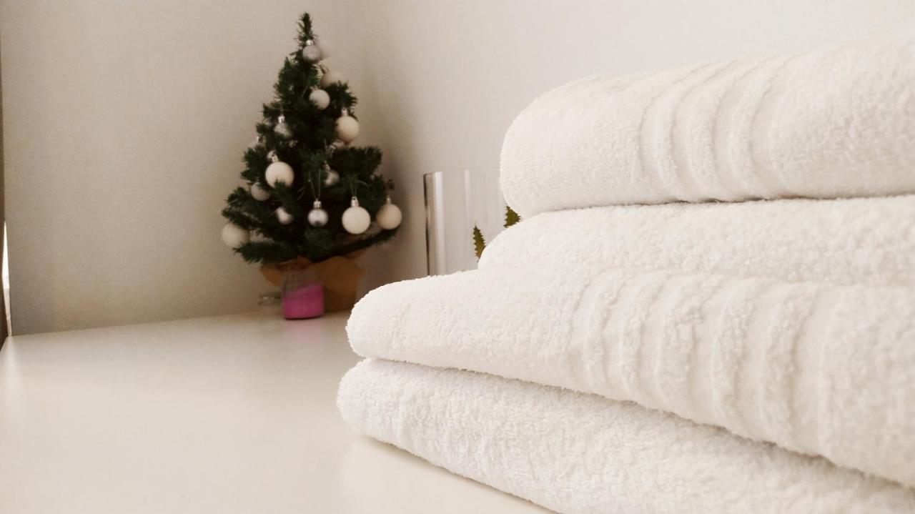 Modern Room With Private Bathroom Trento Room photo