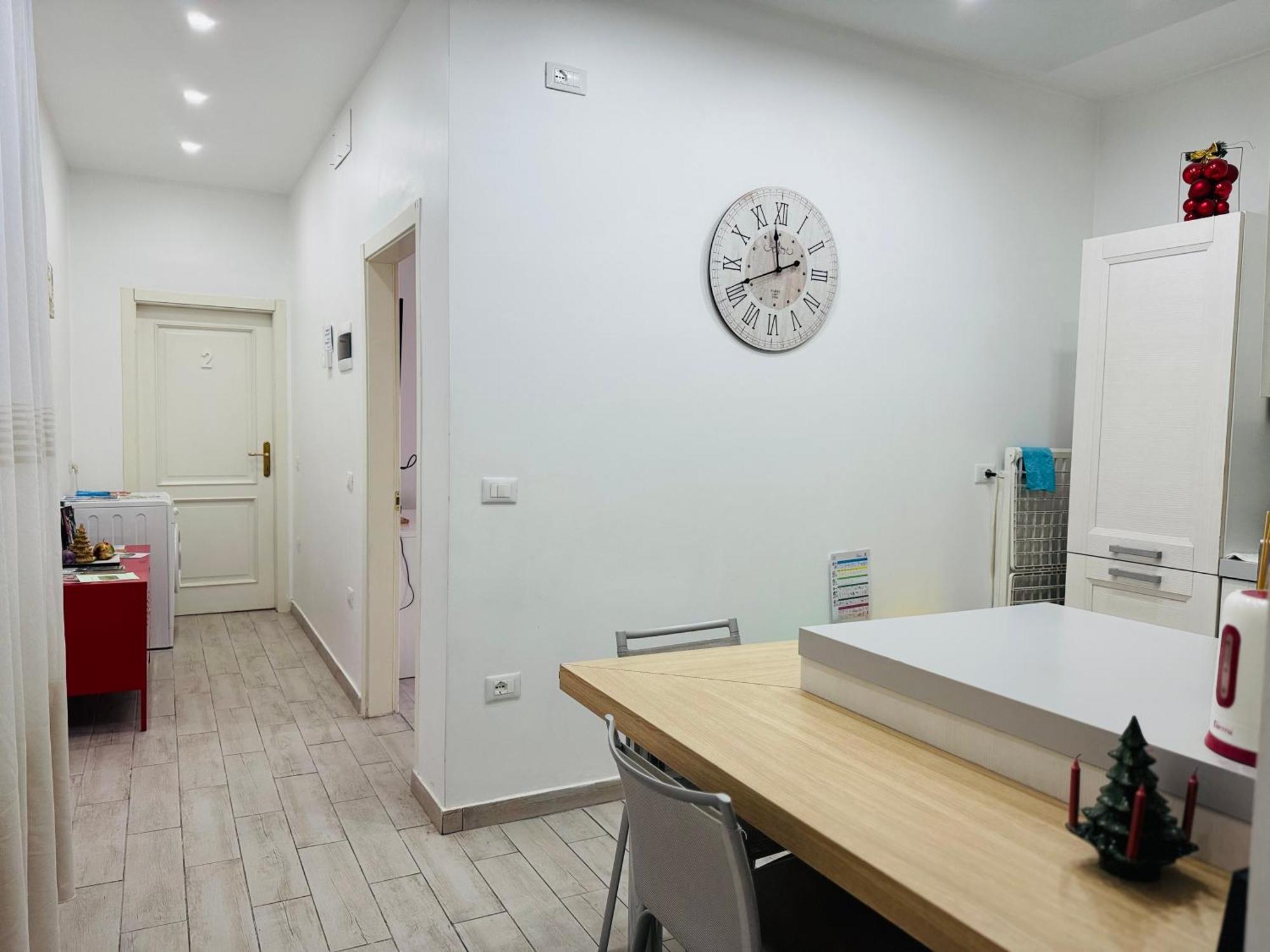 Modern Room With Private Bathroom Trento Exterior photo